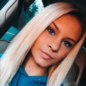 Meet your Posher, Emmy